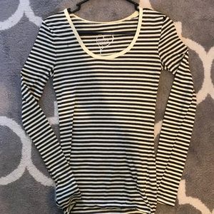 Rue21 Grey & Yellow Stripped Long Sleeve Shirt